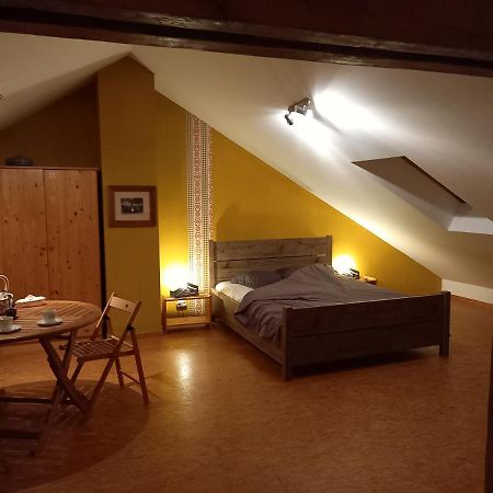 Aux Saveurs D'Enneille Bed and Breakfast Durbuy Eksteriør billede